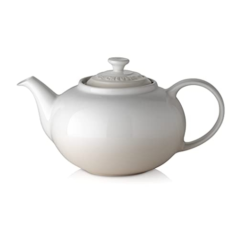 Le Creuset Klassische Teekanne aus Steinzeug, 1,3 Liter, für 3–4 Tassen, Meringue, 70702137160000