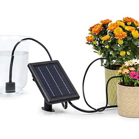 Blumfeldt Greenkeeper Solar Bewässerungssystem, inkl. Solarpanel, Batterie: 1.500 mAh, umweltfreundlich, für bis zu 40 Pflanzen, Partikelfilter, Fließgeschwindigkeit: 2 l/min, einfache Installation