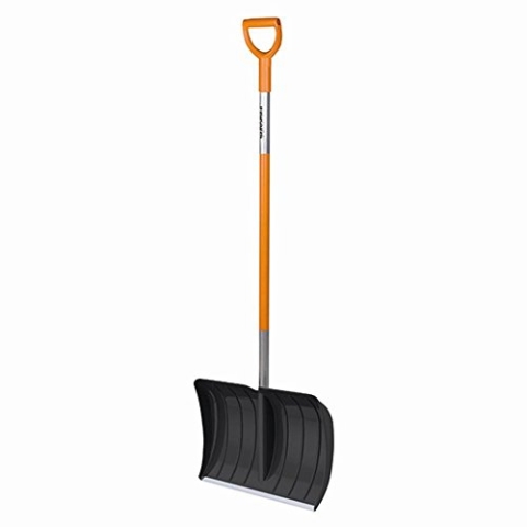 Fiskars Schneeräumer für kleine und große Schneemengen, Blattbreite: 52 cm, Kunststoff-Blatt/Aluminium-Stiel, Schwarz/Orange, SnowXpert, 1003469