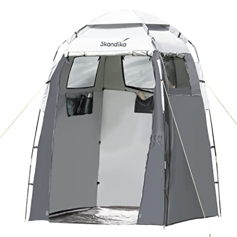 Skandika Camping Duschzelt | großes Umkleidezelt mit 230 cm Stehhöhe, silberbeschichtet, Blickdicht, separater Boden, 3 abdeckbare Fenster, Handtuchhalterung, Duschbefestigung | Toilettenzelt