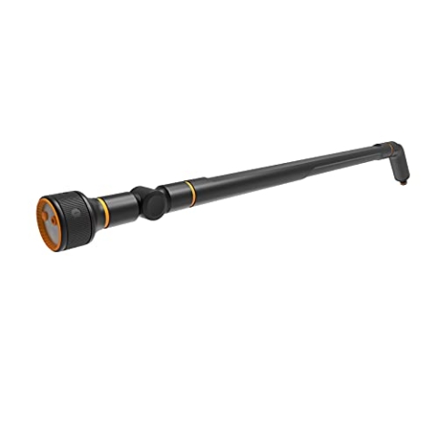 Fiskars Gießstab mit 3 Funktionen, Schwenkbarer SoftGrip Düsenkopf, Durchflusskontrolle, Universalgröße, Höhe: 74 cm, 442 g, Schwarz/Orange, 1052186