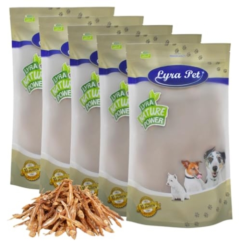 Lyra Pet® 5 kg Kleine Fische | Naturbelassener Kausnack | Leckerli für alle Hunde | Fettarmes Hundefutter | Idealer Belohnungs- und Trainingssnack | Wiederverschließbarer Beutel