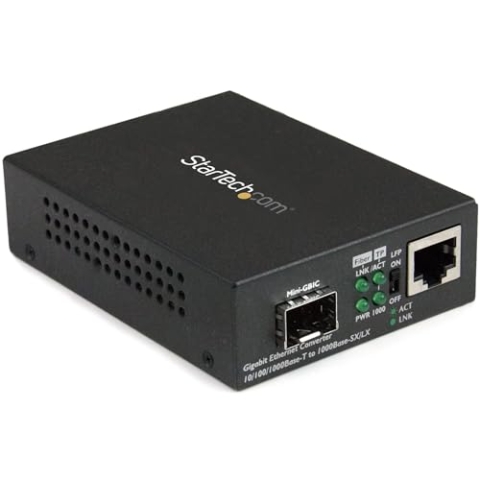 StarTech.com Gigabit Ethernet Glasfaser Medienkonverter mit offenem SFP Steckplatz - Unterstützt 10/100/1000 Netzwerke (MCM1110SFP)