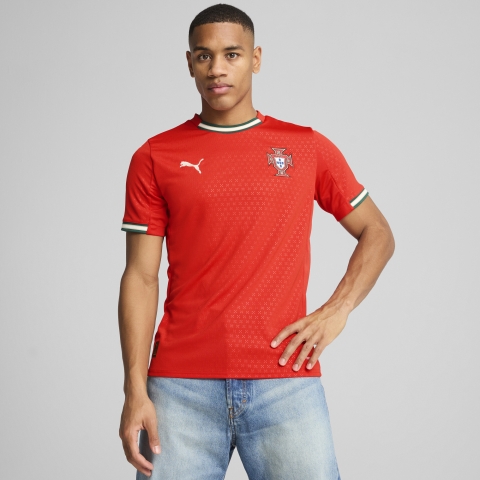 PUMA Portugal 2025 Heimtrikot Herren, Kleidung, Sport Rot/SugaRot Almond, L