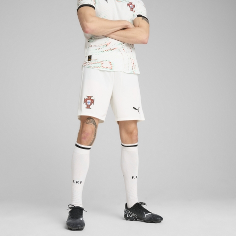 PUMA Portugal 2025 Shorts Herren, Kleidung, Weiß/Schwarz, XL